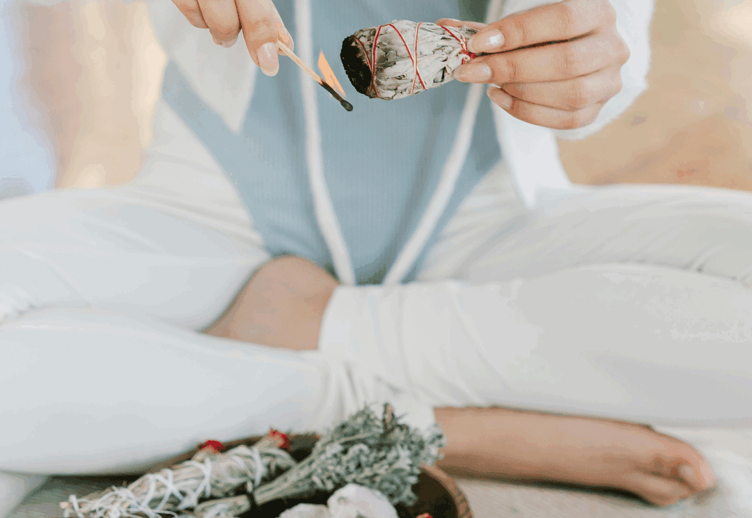 Cómo elegir el sahumerio ideal según tu intención